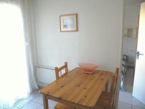 Apartment Wohnung Clos 220 mit Blick auf das Wasser by Interhome