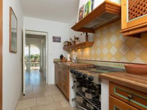 Apartment Traumhaftes Apartment mit großer Terrasse by Interhome