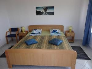 Apartment Appartement Minea B mit herrlichem Meerblick by Interhome