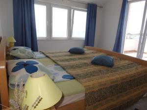 Apartment Appartement Minea B mit herrlichem Meerblick by Interhome