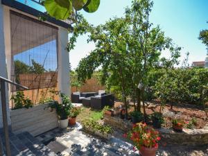 Apartment Wohnung Gabi mit Terrasse by Interhome