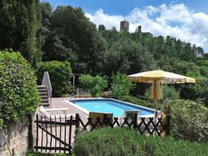 Holiday Home in Montecastelli Pisano mit beheiztem Whirlpool by Interhome