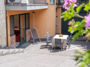 Apartment Ätna- Meer und Grün - Freiraum by Interhome
