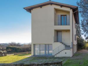 Apartment Modernes Haus mit Garten und privatem Parkplatz by Interhome