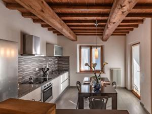 Apartment Modernes Haus mit Garten und privatem Parkplatz by Interhome