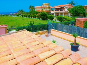 Holiday Home Villa mit Wasserblick by Interhome