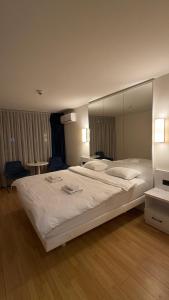 Apartment with Balcony 1565