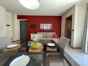 Apartment Il Bosco mit Terrasse by Interhome