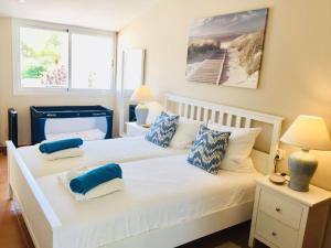 Holiday Home Strandvilla Beach and Ocean in Son Serra De Mari by Interhome
