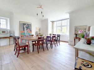 Holiday Home Landhaus an der Jurassic Coast by Interhome
