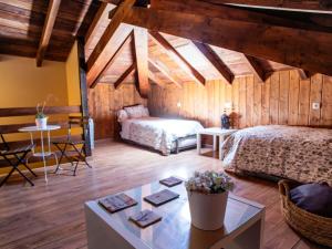 Holiday Home Ländliches Haus Ruralmedulas- 10 Personen by Interhome
