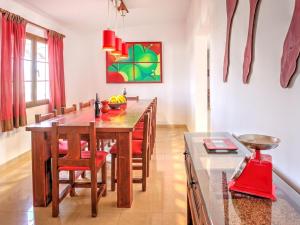 Holiday Home Villa mit privatem Pool by Interhome