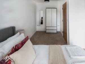 Apartment 1-Schlafzimmer-Wohnung in der Cannon Street - Brandneu by Interhome