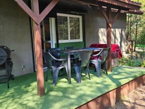 Holiday Home Freistehendes Haus mit eingezäuntem Grundstück an einer Lagune by Interhome