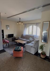 Villas M-93 compound