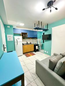 Apto 19 andar ao lado estação Barra Funda c piscina