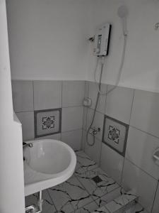 Miners Cabin 2 by ZAGE Peredo