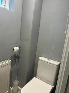 Spacious, Newly Renovated, Peaceful Double Bedroom