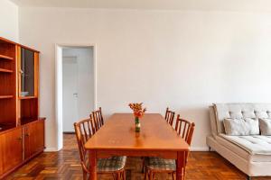 Apartamento a 2 min da Praia de Copacabana - B1205