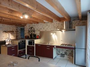 Gîte rénové mitoyen PMR, 3 chambres, terrasse, proche nature - FR-1-426-112
