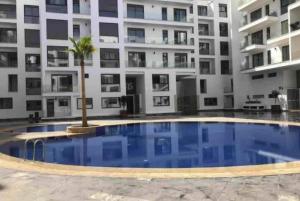 Apartment with pool, beach 5 min away , Oumedya