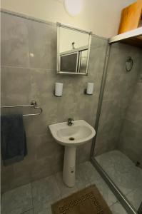 Punto de encuentro 2 habitaciones en Nueva Palmira