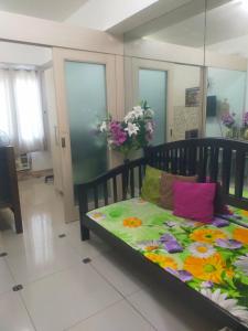 NEAR MOA ,SMX Condostaycation at SMDC