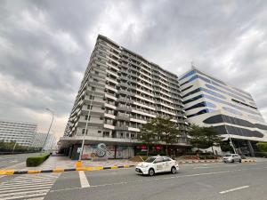 Veras Place in Mall of Asia