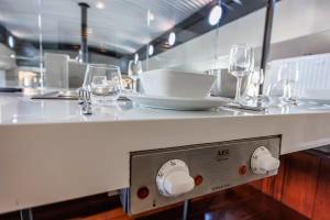 An incredible houseboat on a heavenly river