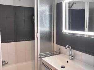 Appartement lumineux avec terrasse, parking et WIFI aux Gets - FR-1-623-126