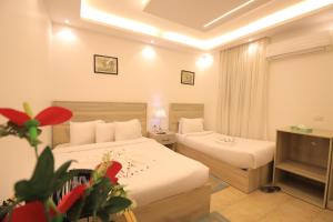 Golden SouthMed Pyramids Hotel