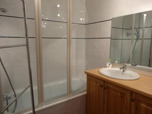 Spacieux 2 pièces au pied des pistes - Les Menuires - FR-1-178-119