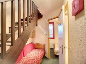 Duplex 6 pers 32 m² ski aux pieds, proche pistes - FR-1-178-82