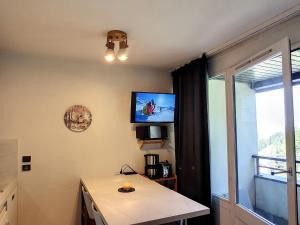Studio 4 pers avec balcon, parking couvert et wifi gratuit - FR-1-178-175