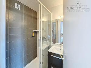 Agréable 2P cabine 5 pers au pied des pistes, Les Menuires - FR-1-178-8