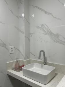 Novo, studio em frente à Praia do Gonzaga