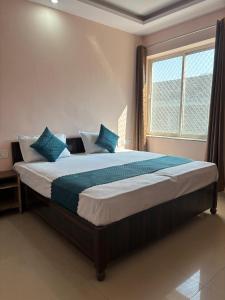 Maheshwari Home Stay