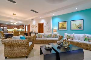 Luxury Marina Front Condo Cap Cana, Punta Cana