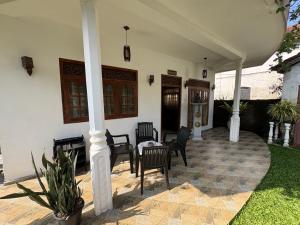 Villa Ashen