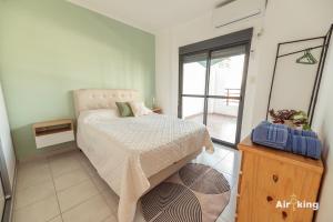 Depto en Boulevard con cochera y terraza exclusiva