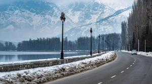 Group Of Houseboat Lauren, Dal lake