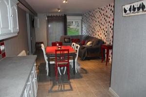Maisons de vacances Au Relais Du Canal a Grand Gabarit : photos des chambres