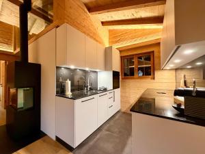 Chalet Spatz Loft with Sauna Kandersteg Oeschinen Lake