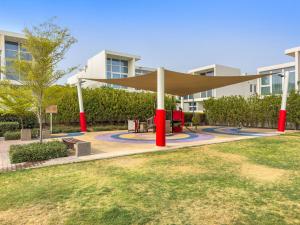 FIRST CLASS VILLA Zen Luxe Contemporary Haven