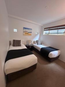 2BR Hastings St Haven