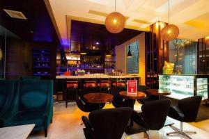 Hotel Urban Falatehan Blok M