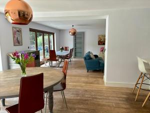 Splendid, spacious 7 Bedroom holiday home with Hot Tub - Isle of Wight