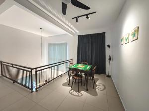 Infinity Retreat Home 5BR 12-15pax BBQ-SemiD