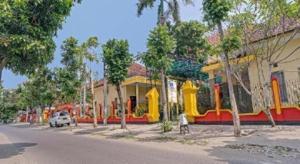 Collection O 90693 ORCHID EDOTEL Boyolangu