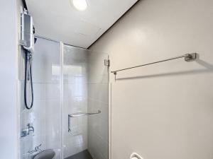 Cozy 1BR Family Room in Avida Towers, Cebu IT Park